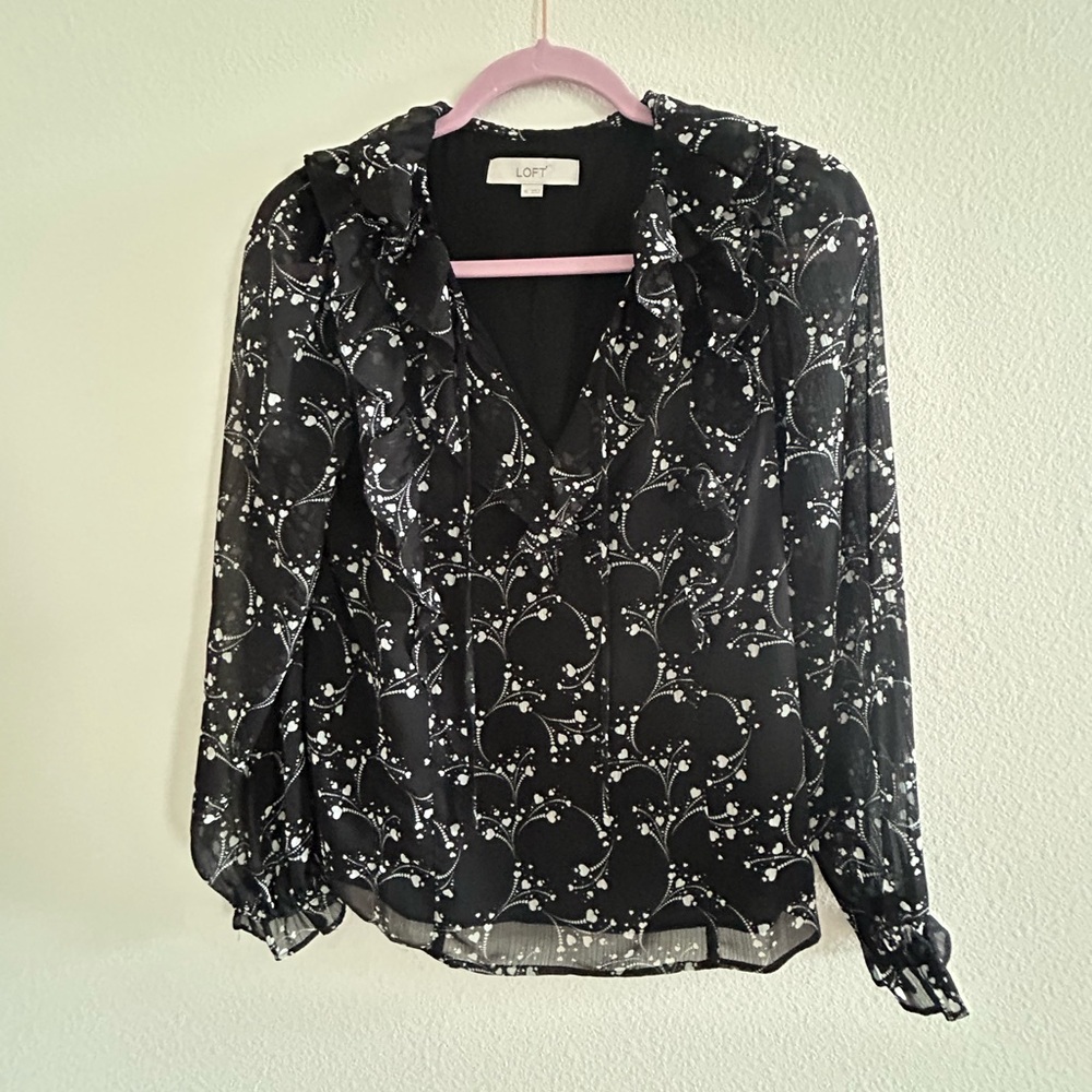 LOFT Black and White Floral Blouse